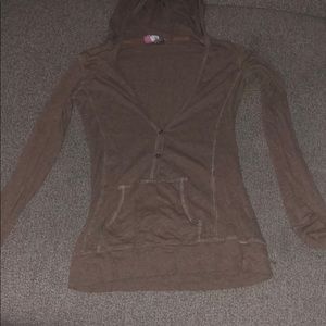 ROMEO AND JULIET LONG SLEEVE SHIRT